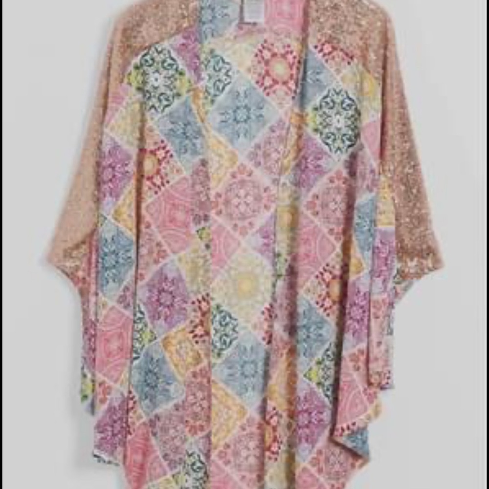 BNWT anthropology kimono beautiful ONE SIZE